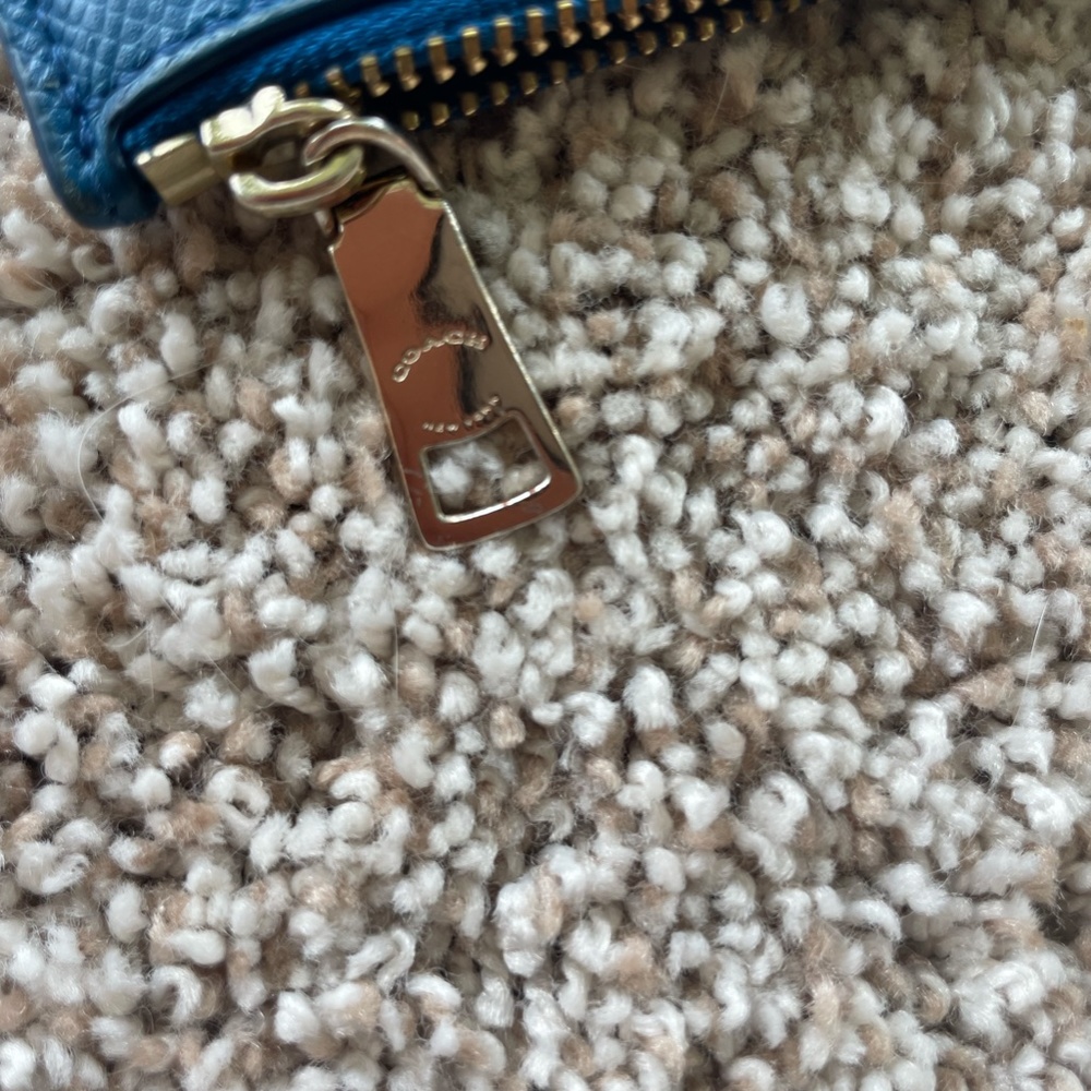 Blue Coach Wallet - Picture 4 of 4